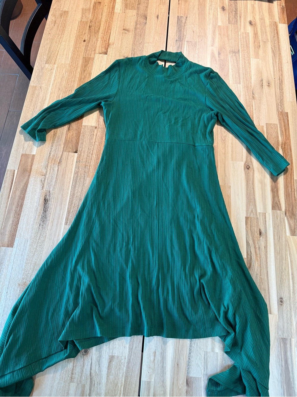 Vintage Anthropologie Forest Green Ribbed Long-Sleeve Midi Dress lined